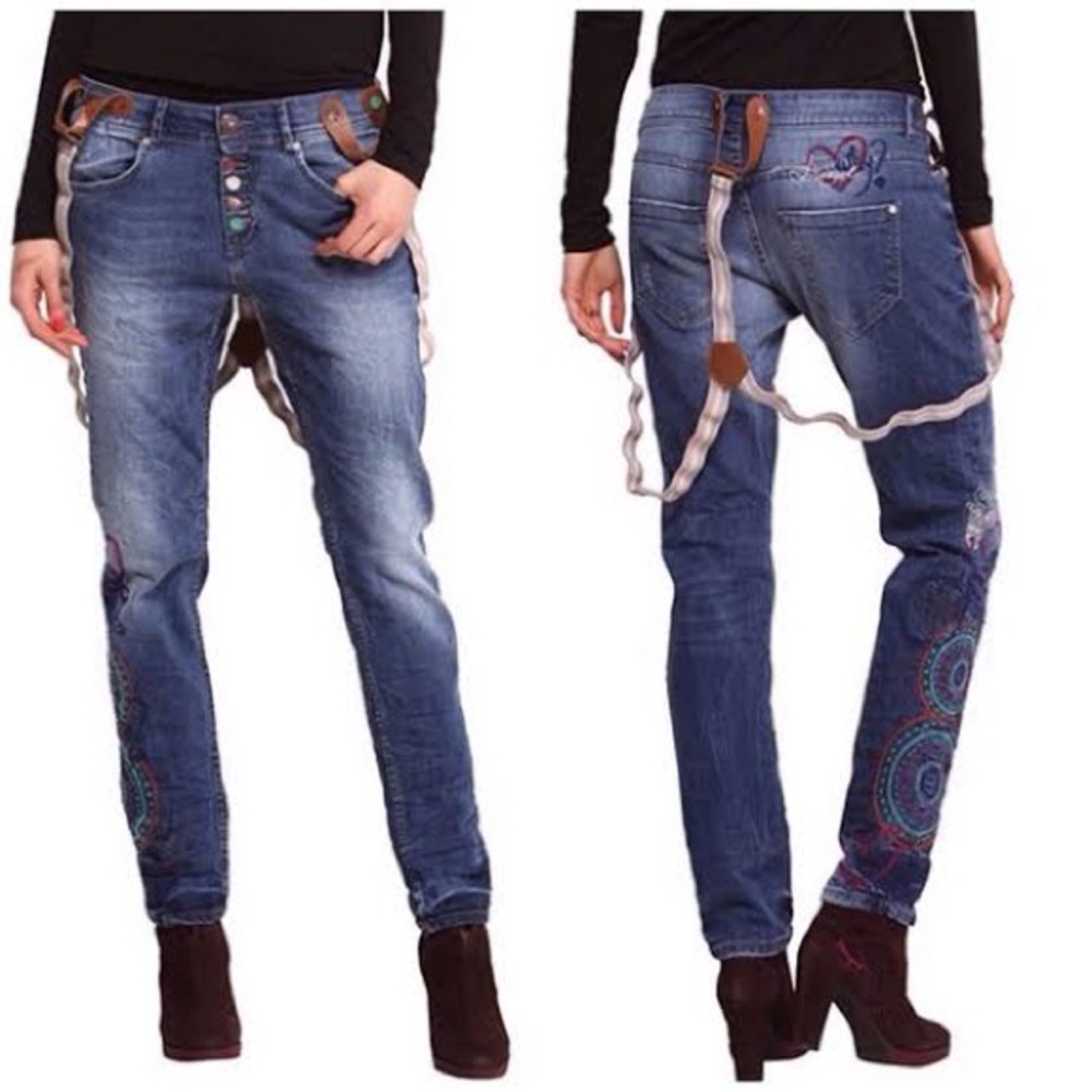 Desigual Embroidered The Love Boyfriend Jeans